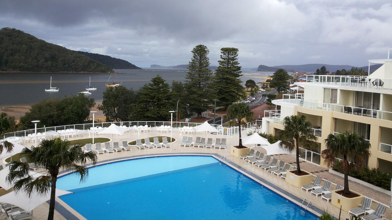 Base Holidays - Ettalong Beach Premium Apartments Exterior foto